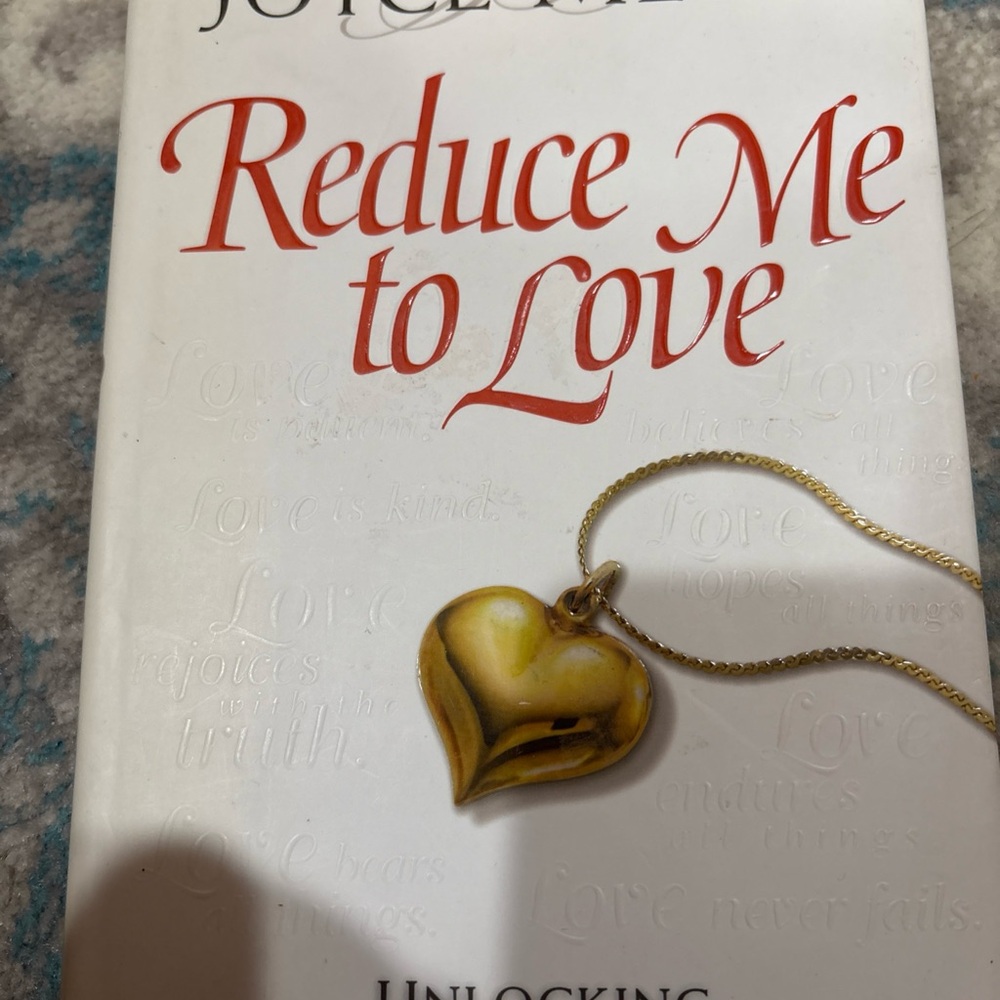 Gold Heart Pendant Necklace